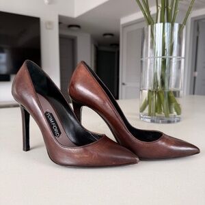 Tom Ford Brown Leather Pointed-Toe Pumps Heels Size 38 Authentic